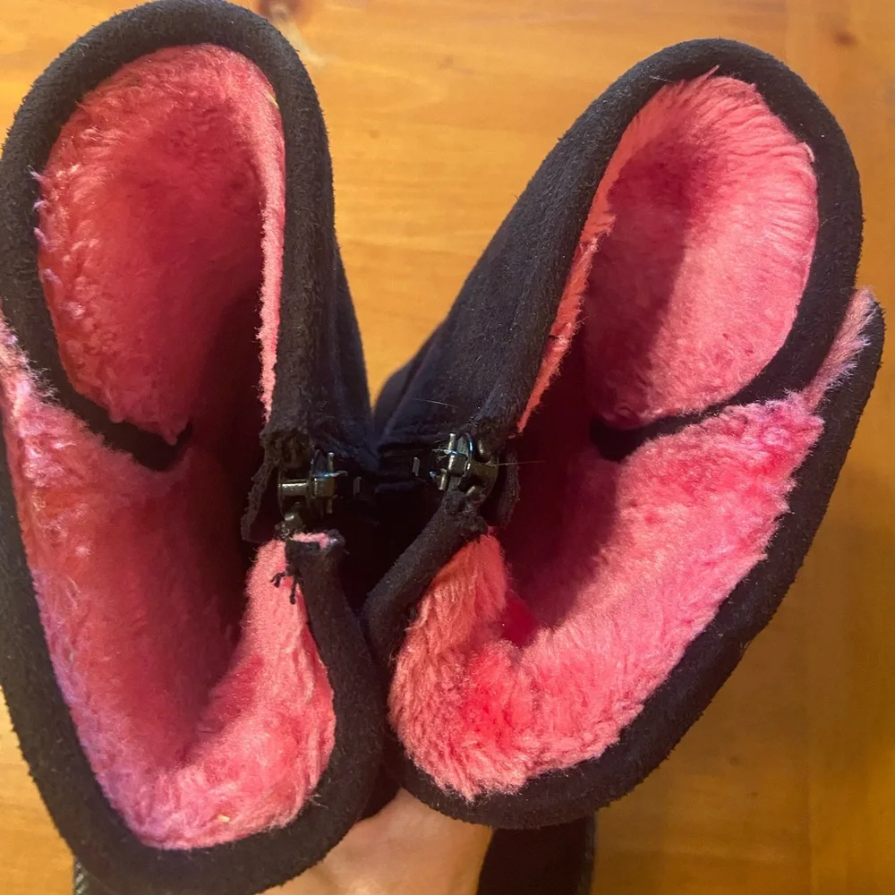 Skechers Girls Glamslam Button Beauties Desert Boots size 13 Black suede zipper